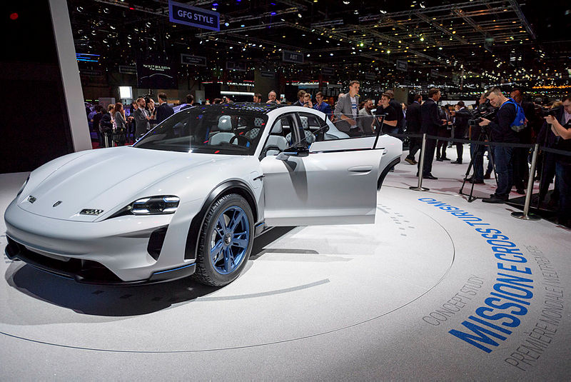 2018 Cenevre Otomobil Fuarı'ndan görüntüler