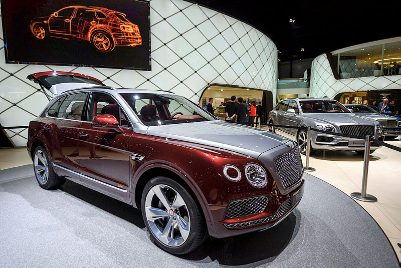 2018 Cenevre Otomobil Fuarı'ndan görüntüler