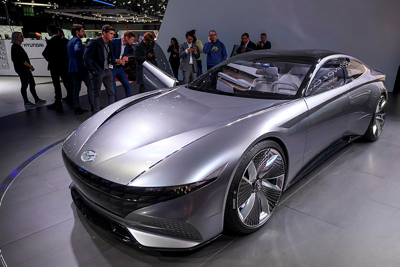 2018 Cenevre Otomobil Fuarı'ndan görüntüler