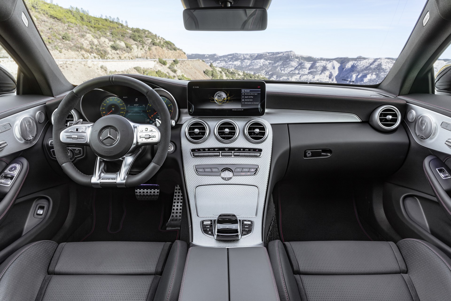 Mercedes C Serisi Coupe ve Cabrio yenilendi