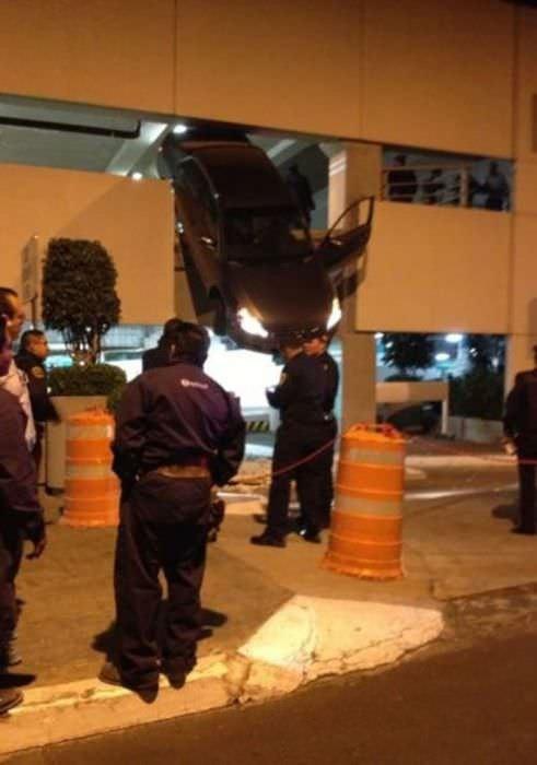 Hayrete düşüren kazalar