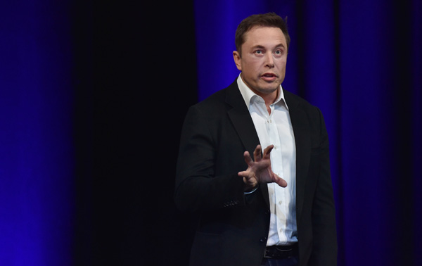 Elon Musk Tesla'nın CEO'luk görevinden alınabilir