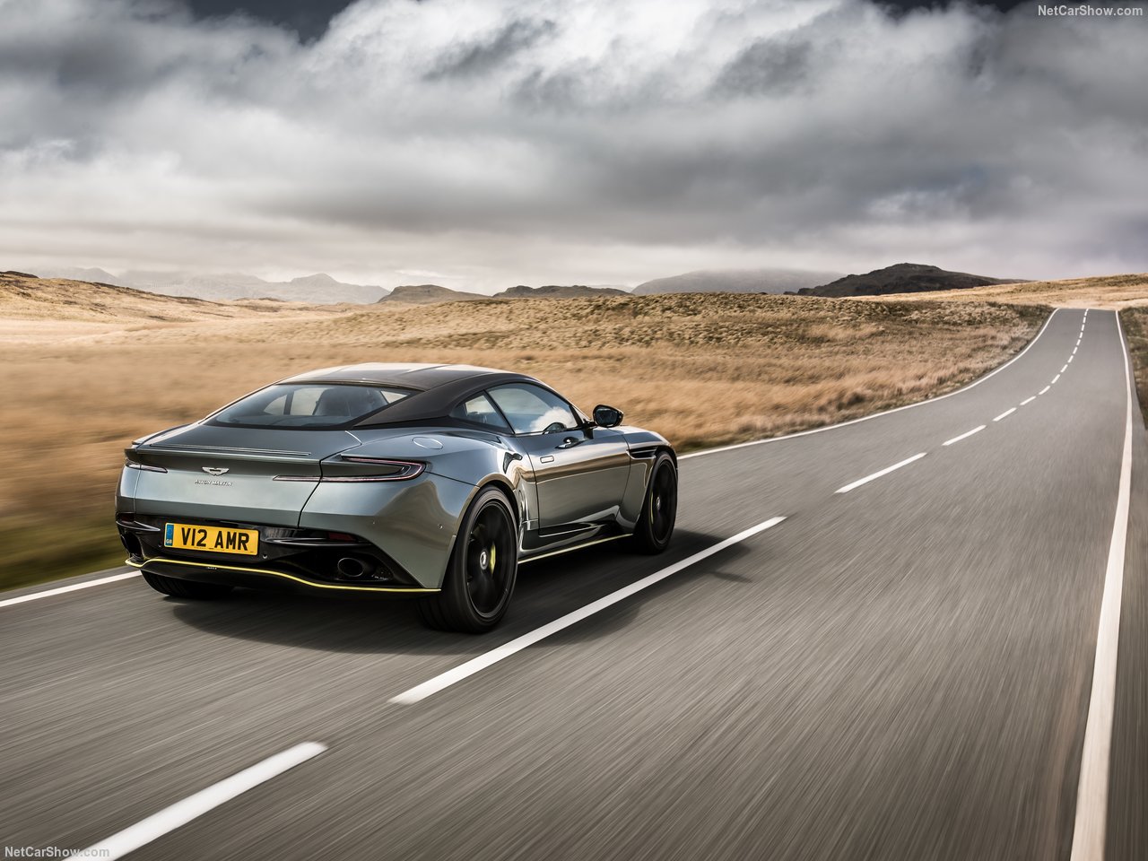 2019 Aston Martin DB11 AMR resmen ortaya çıktı