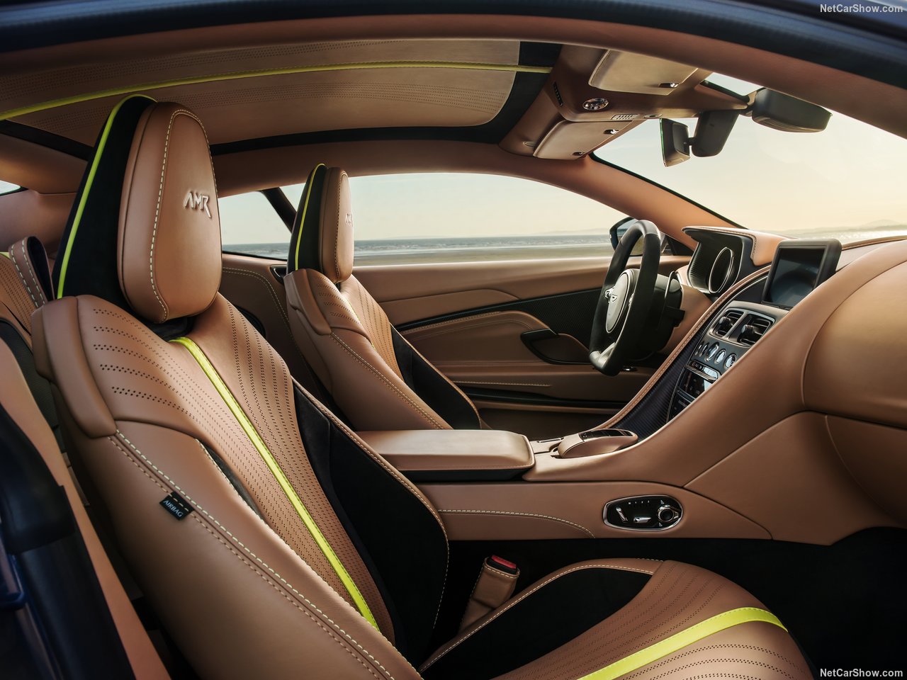 2019 Aston Martin DB11 AMR resmen ortaya çıktı