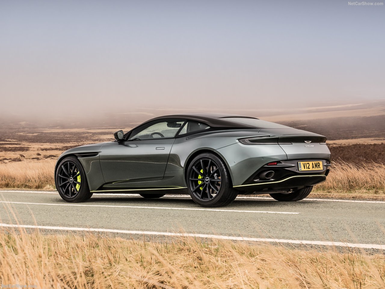 2019 Aston Martin DB11 AMR resmen ortaya çıktı