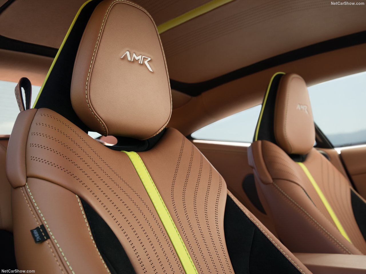 2019 Aston Martin DB11 AMR resmen ortaya çıktı