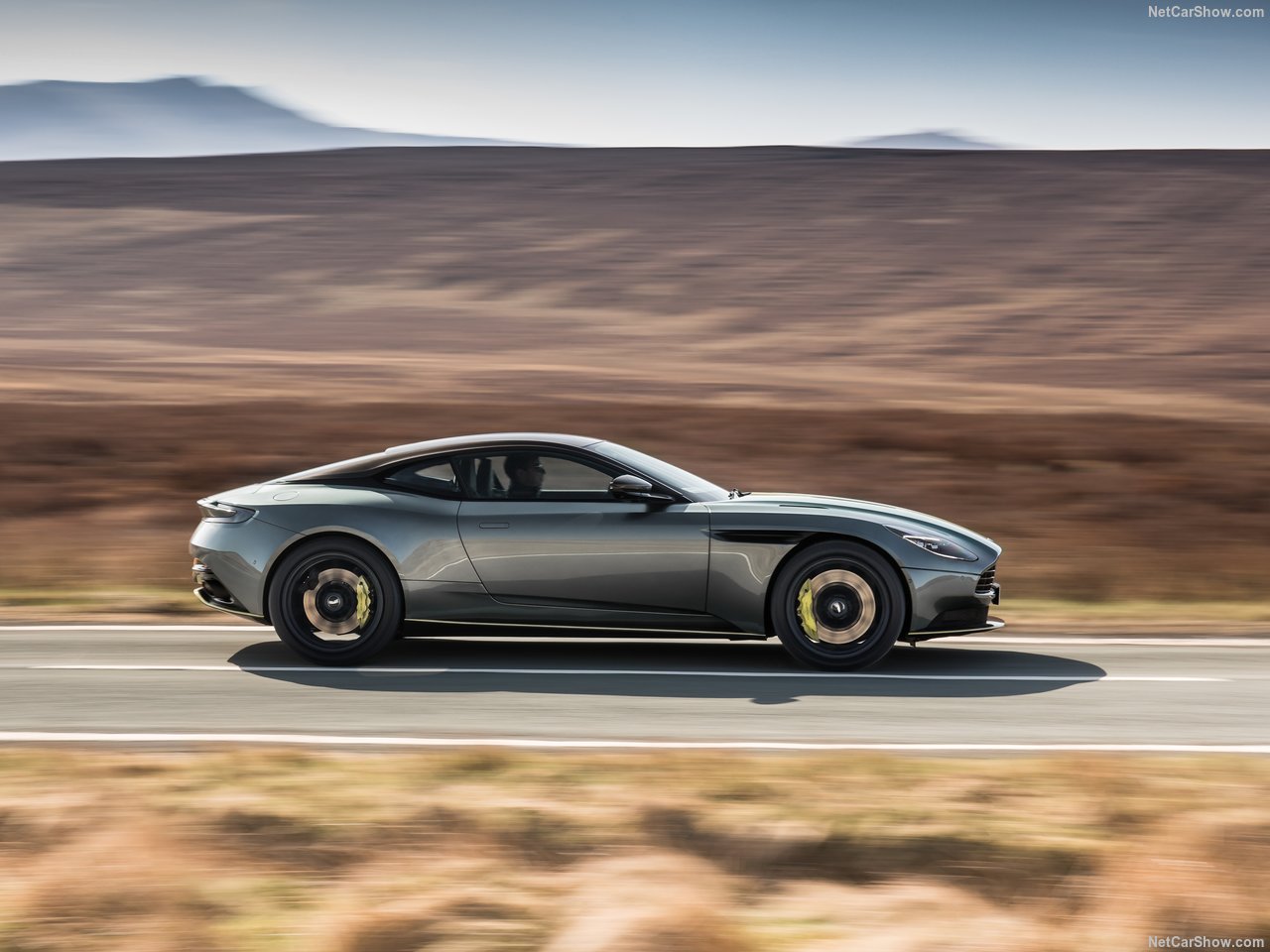 2019 Aston Martin DB11 AMR resmen ortaya çıktı