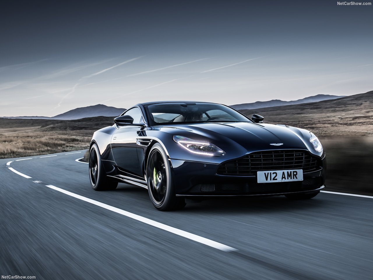 2019 Aston Martin DB11 AMR resmen ortaya çıktı