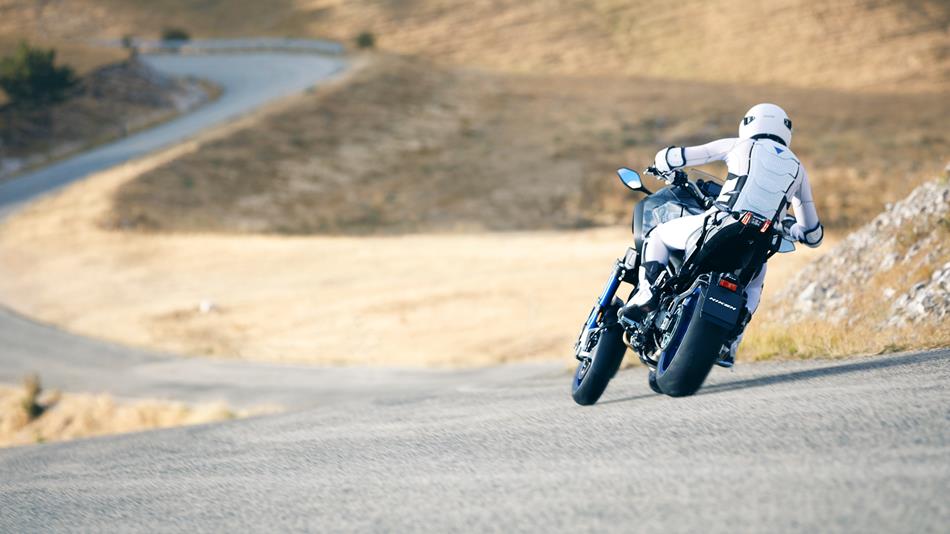 Üç tekerlekli motorun Türkiye fiyatı belli oldu