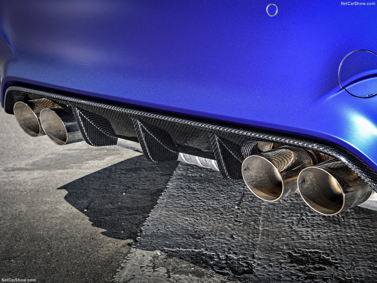 2018 BMW M3 CS neler sunuyor?