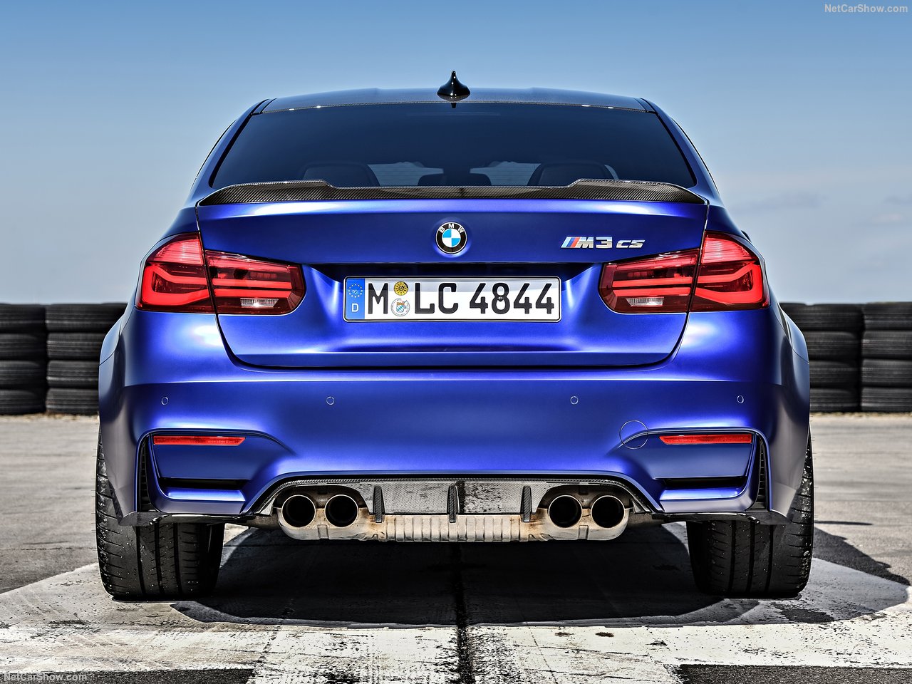 2018 BMW M3 CS neler sunuyor?