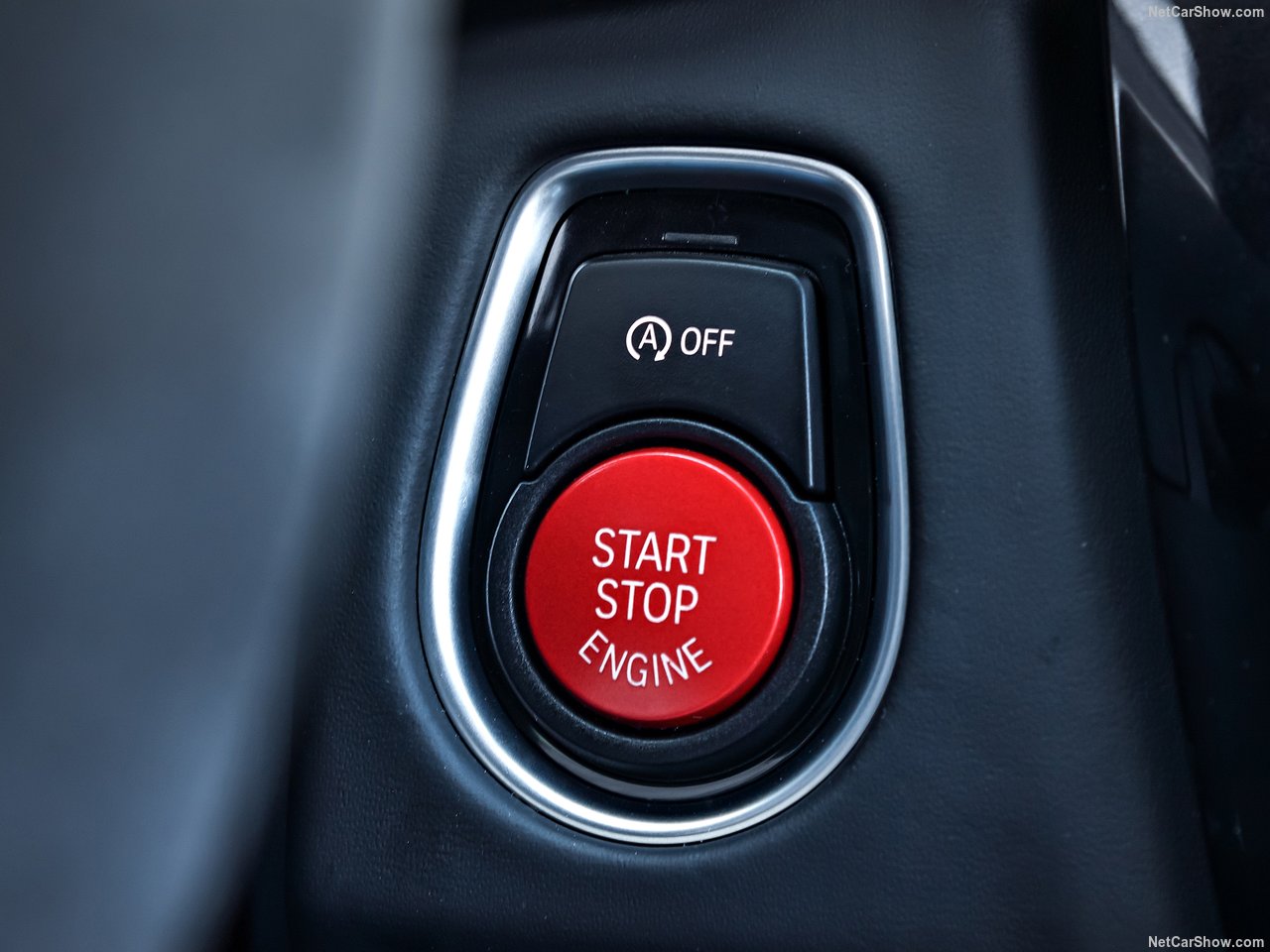 2018 BMW M3 CS neler sunuyor?