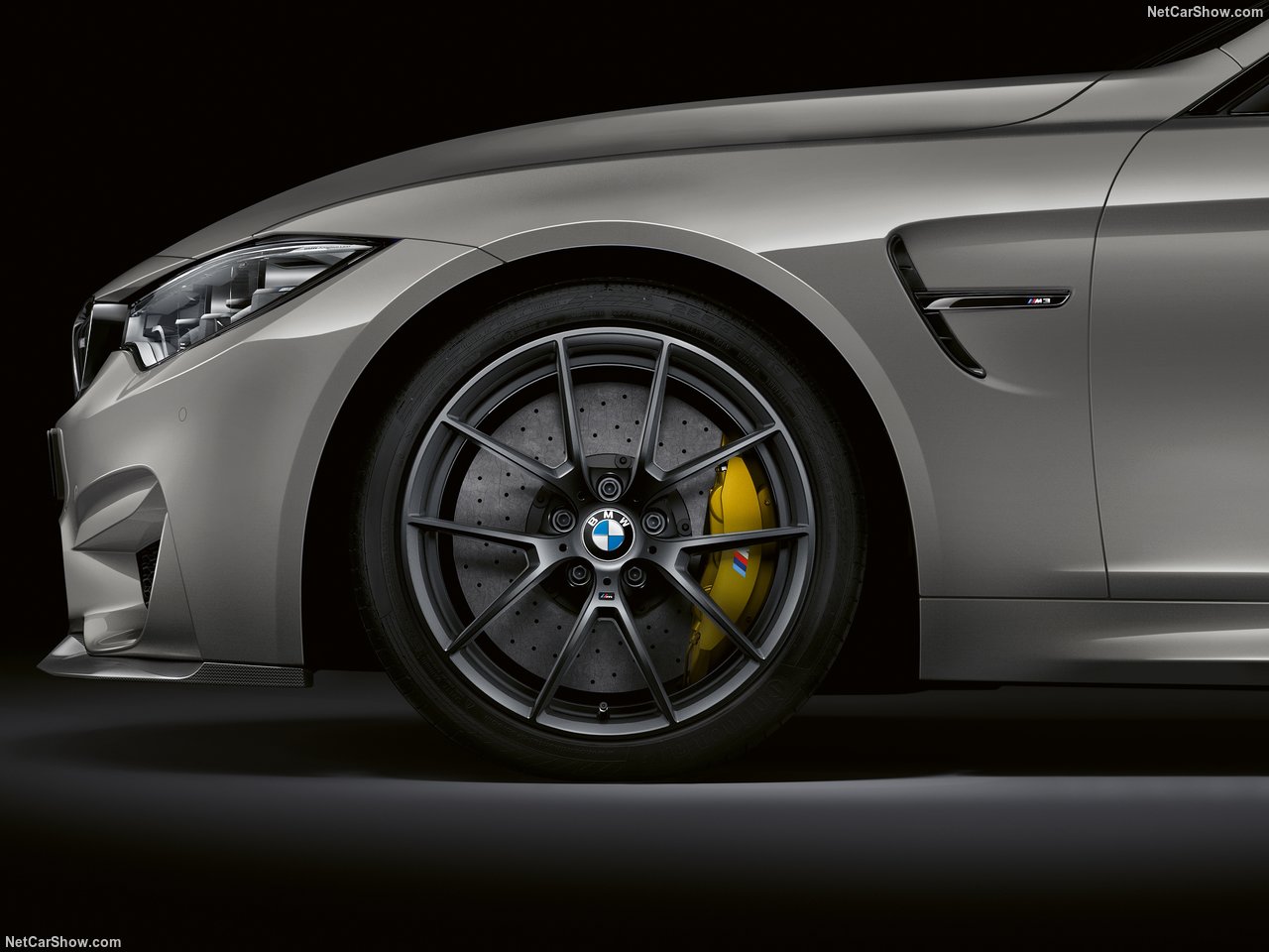 2018 BMW M3 CS neler sunuyor?
