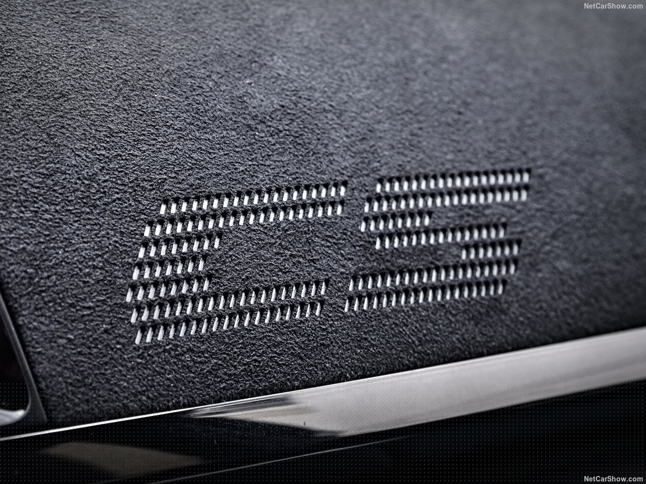 2018 BMW M3 CS neler sunuyor?