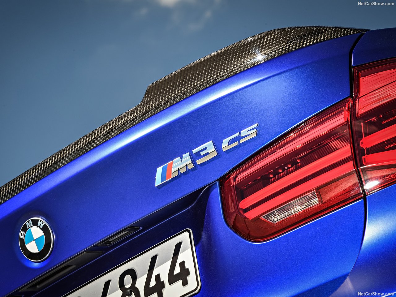2018 BMW M3 CS neler sunuyor?