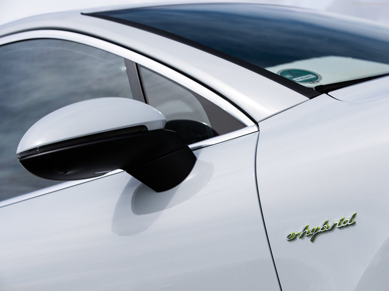 Porsche'nin melez canavarı 2019 Cayenne E-Hybrid 