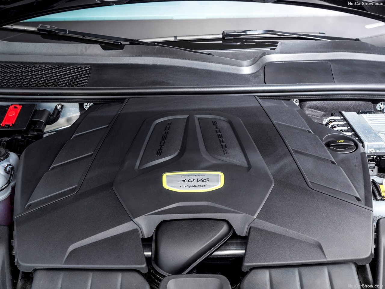 Porsche'nin melez canavarı 2019 Cayenne E-Hybrid 