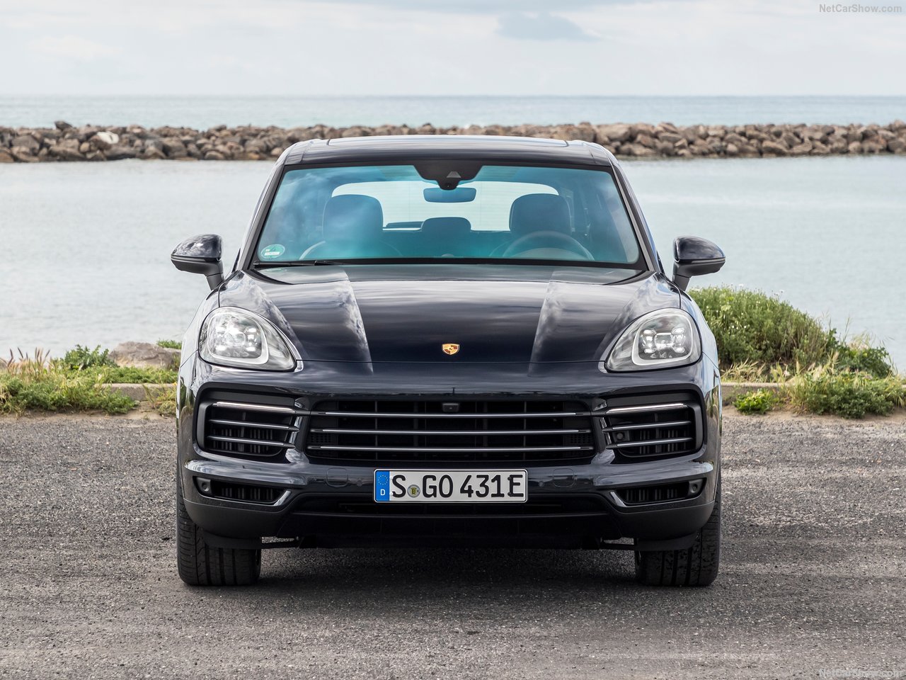 Porsche'nin melez canavarı 2019 Cayenne E-Hybrid 
