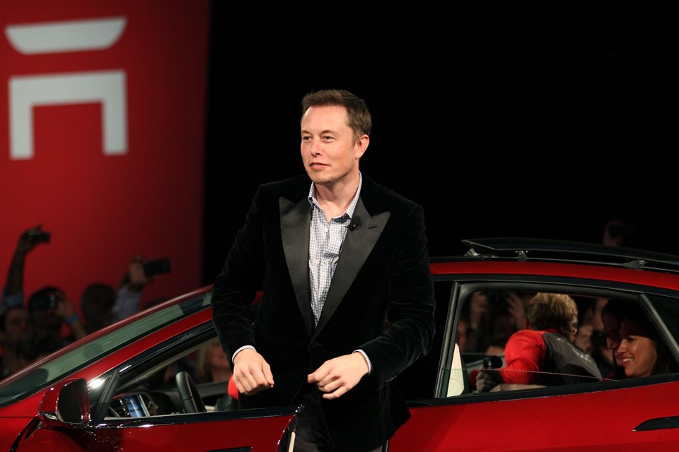 Elon Musk'tan Model 3 itirafı geldi