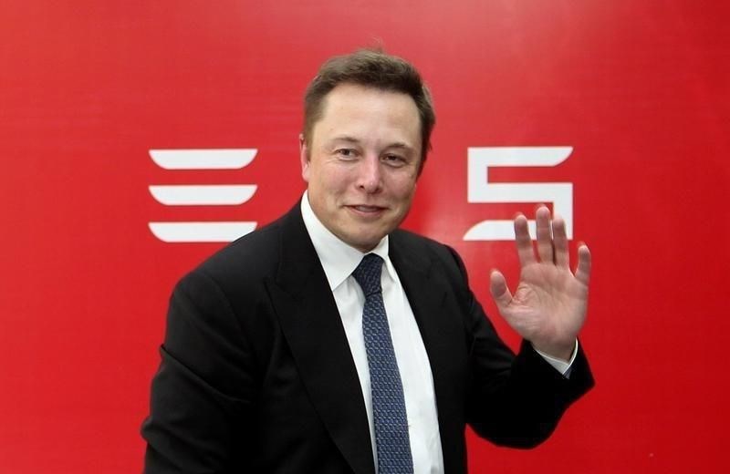 Elon Musk'tan Model 3 itirafı geldi