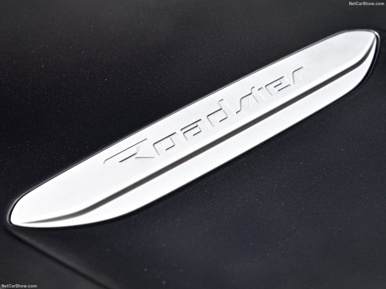 BMW'nin hibrit canavarı: 2019 BMW i8 Roadster