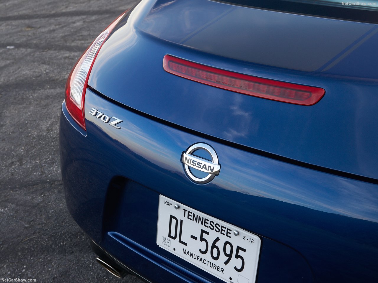 2019 Nissan 370Z Heritage Edition