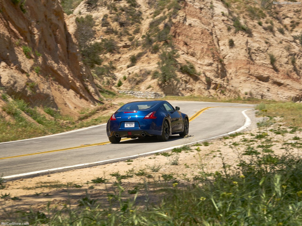 2019 Nissan 370Z Heritage Edition