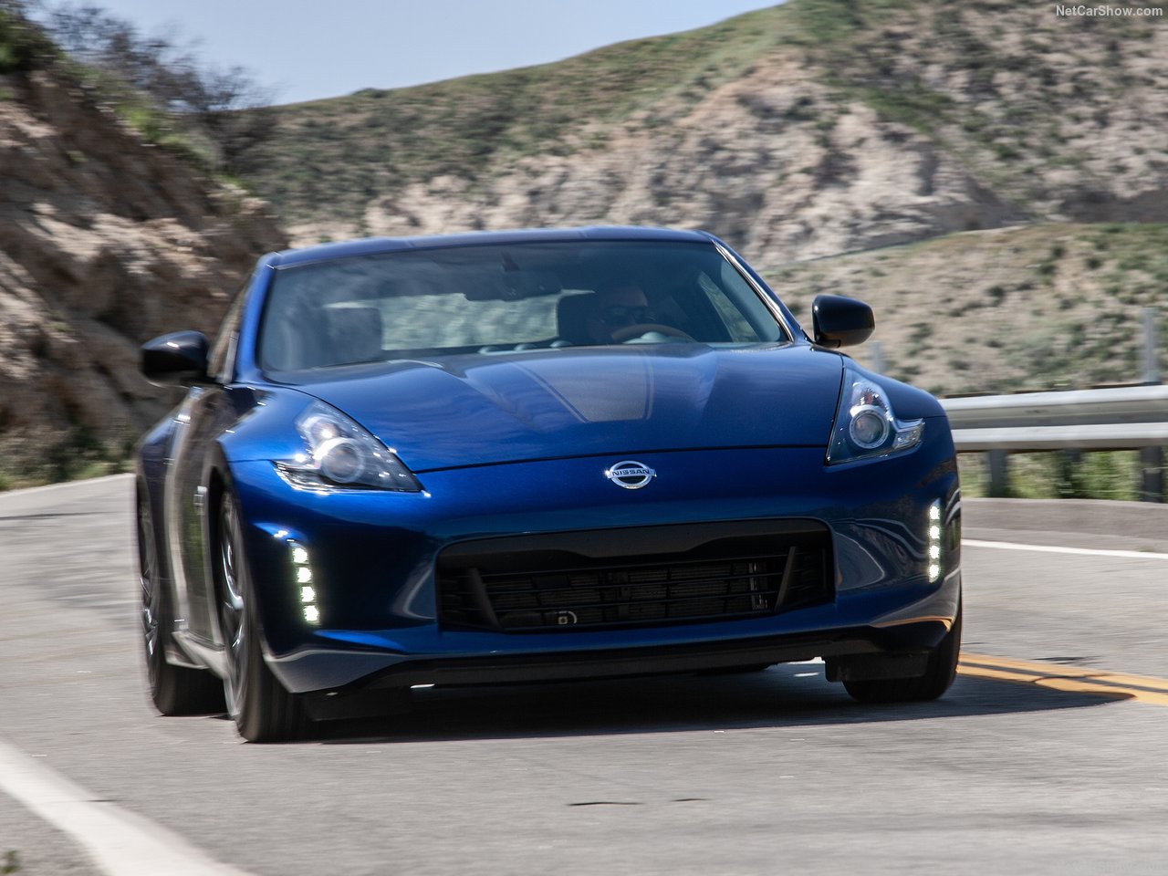 2019 Nissan 370Z Heritage Edition
