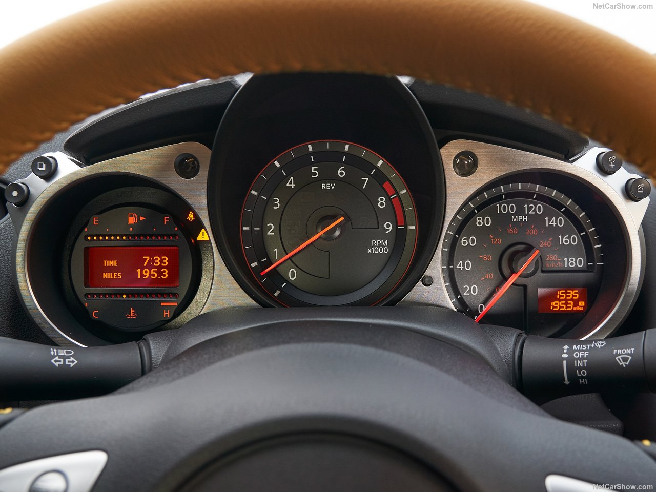 2019 Nissan 370Z Heritage Edition