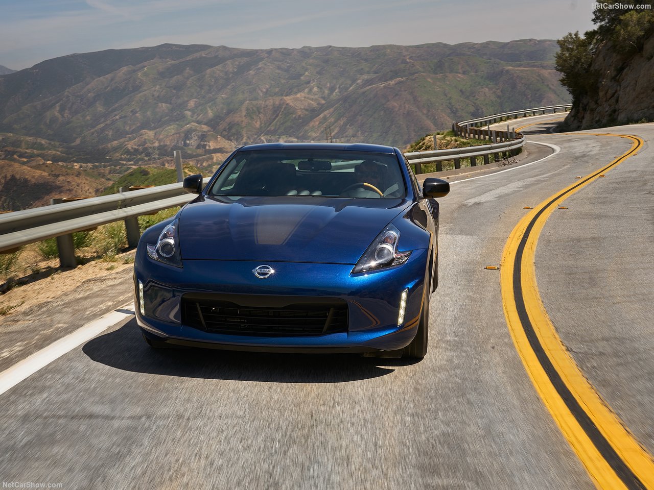 2019 Nissan 370Z Heritage Edition