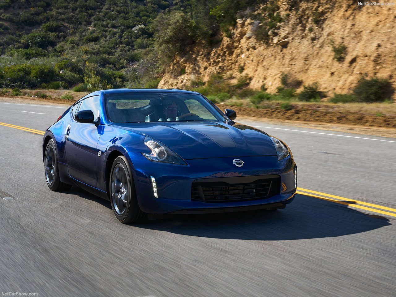 2019 Nissan 370Z Heritage Edition