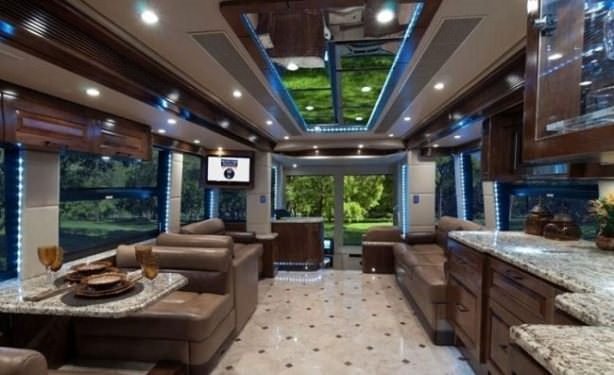 Ferrari karavan üretirse!