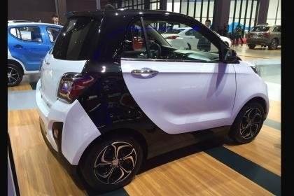 Çinliler Lamborghini Urus'u kopyaladı