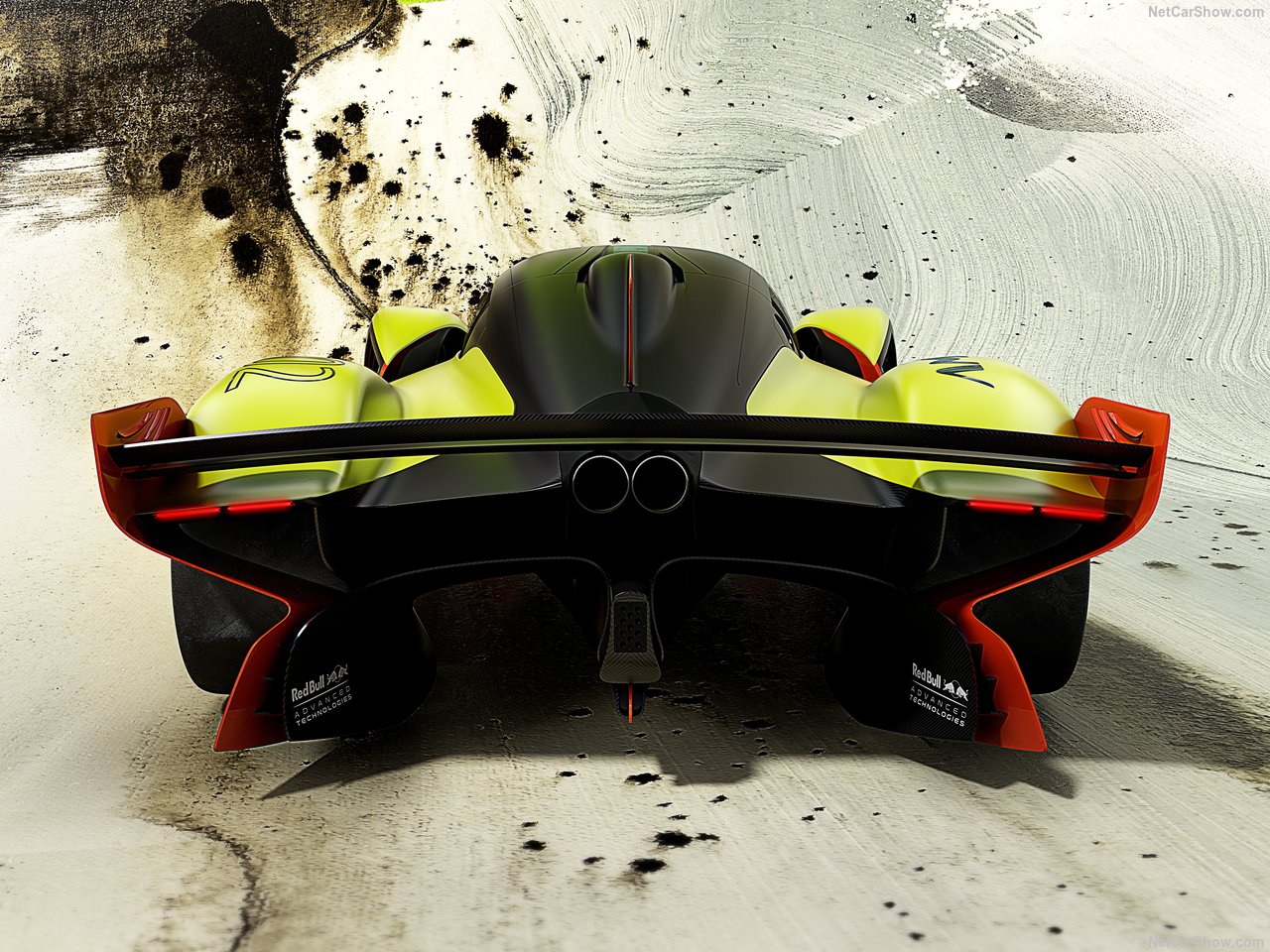 2020 Aston Martin Valkyrie AMR Pro