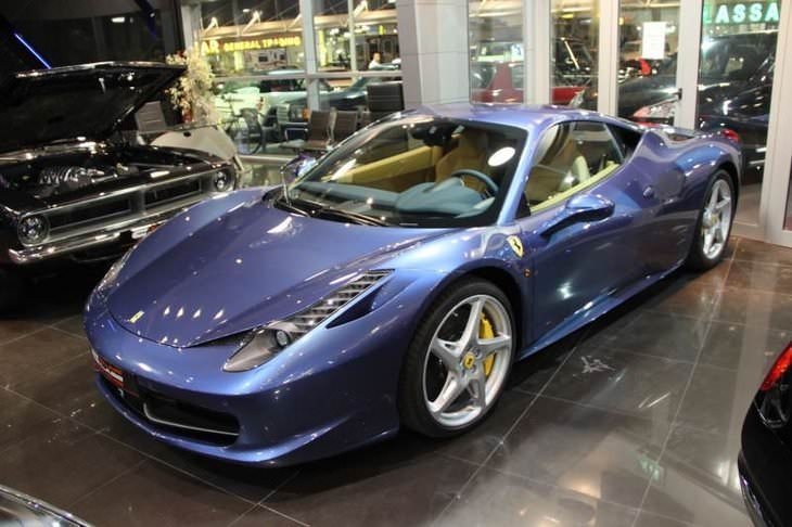 Dünyanın en lüks garajı