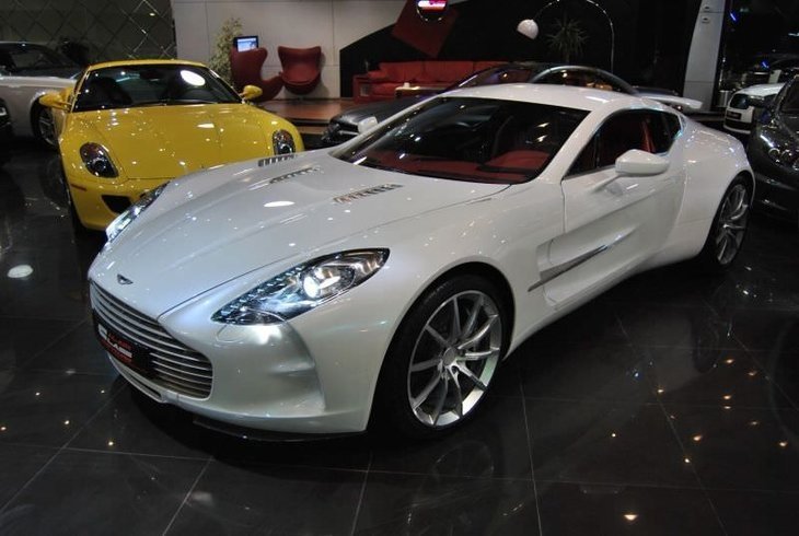 Dünyanın en lüks garajı