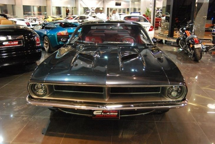 Dünyanın en lüks garajı