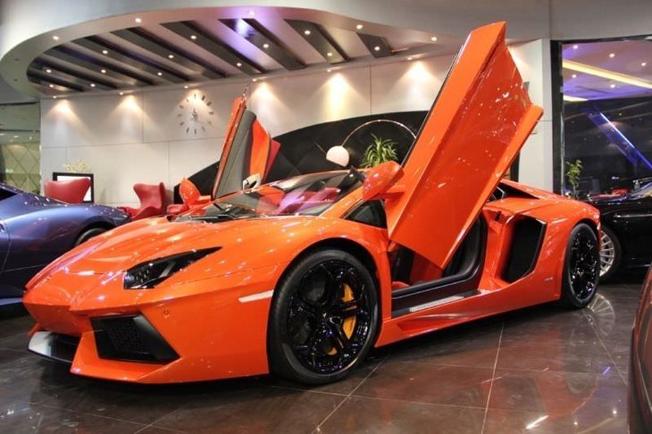 Dünyanın en lüks garajı