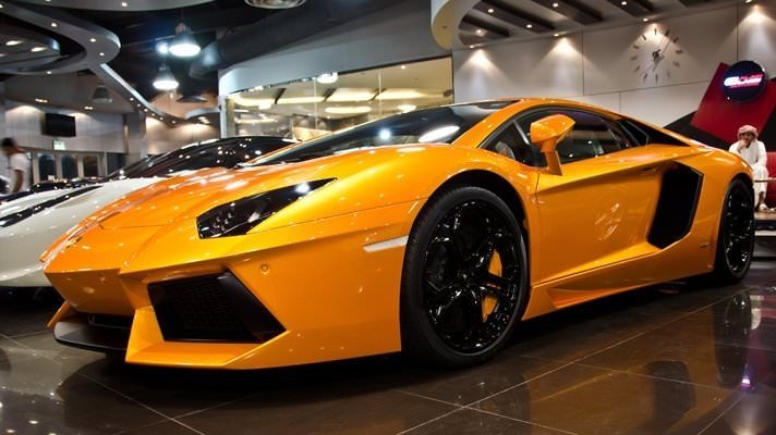 Dünyanın en lüks garajı