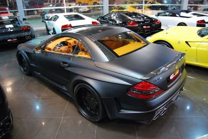 Dünyanın en lüks garajı