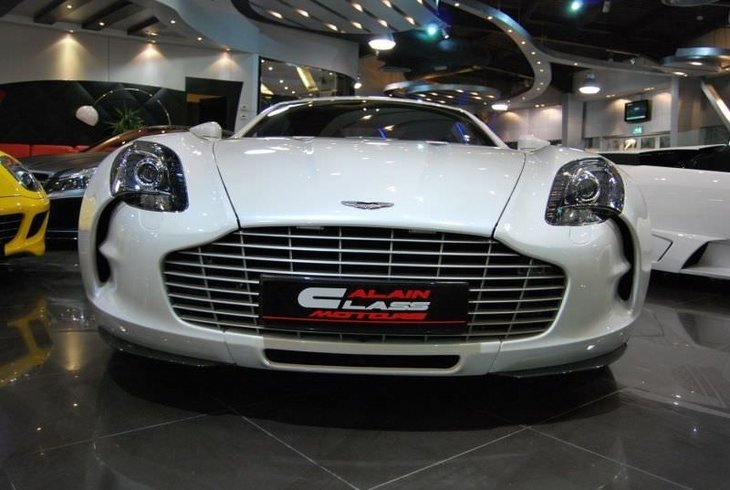 Dünyanın en lüks garajı