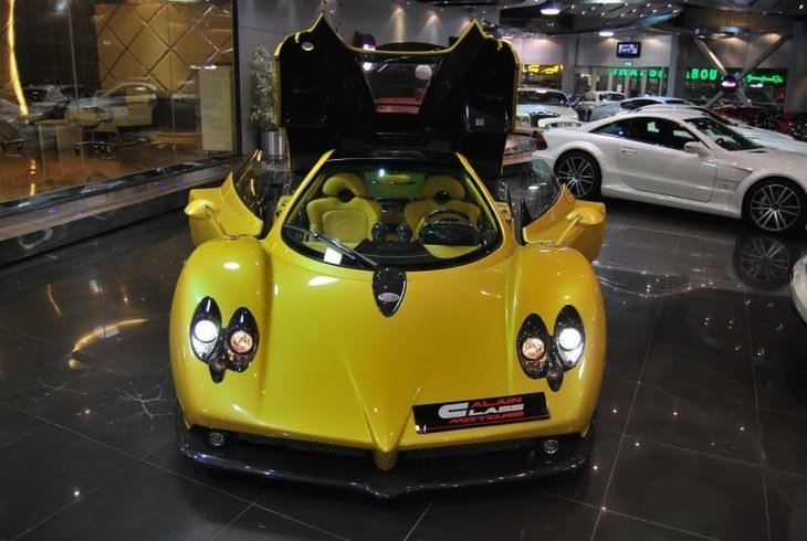 Dünyanın en lüks garajı