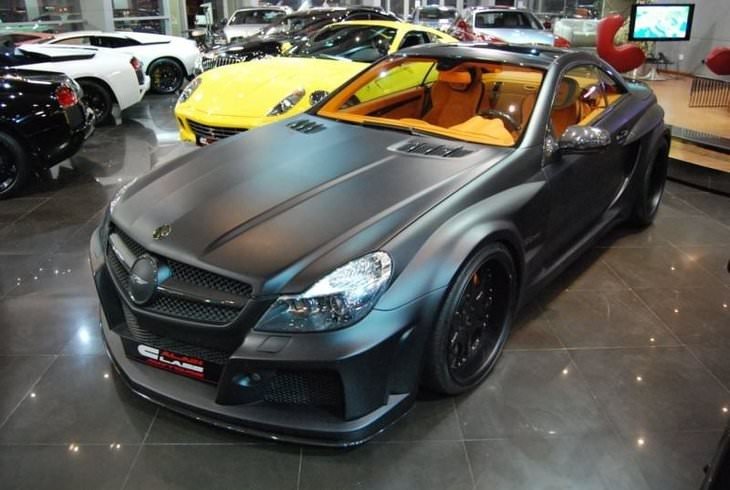 Dünyanın en lüks garajı