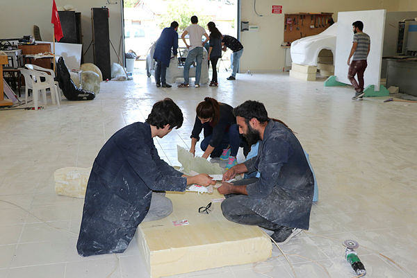 Üniversitelilerin el emeği göz nuru elektromobil: Ayvaz