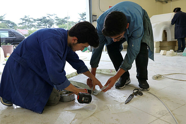 Üniversitelilerin el emeği göz nuru elektromobil: Ayvaz