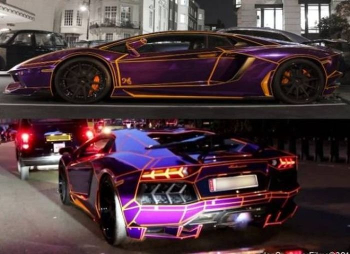 Sıra dışı boyalarıyla dikkat çeken lüks ve spor otomobiller