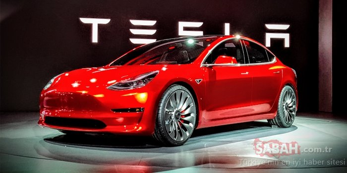 Tesla Model 3 takla attı 