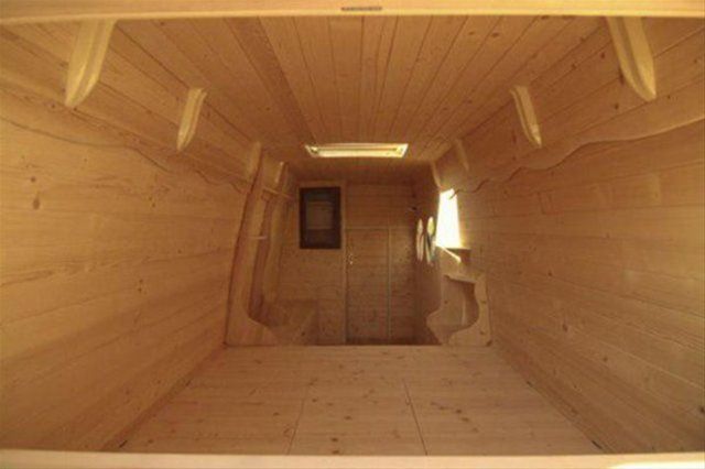 1975 model aracını yeniledi