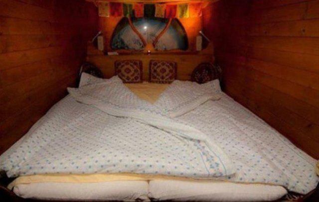 1975 model aracını yeniledi