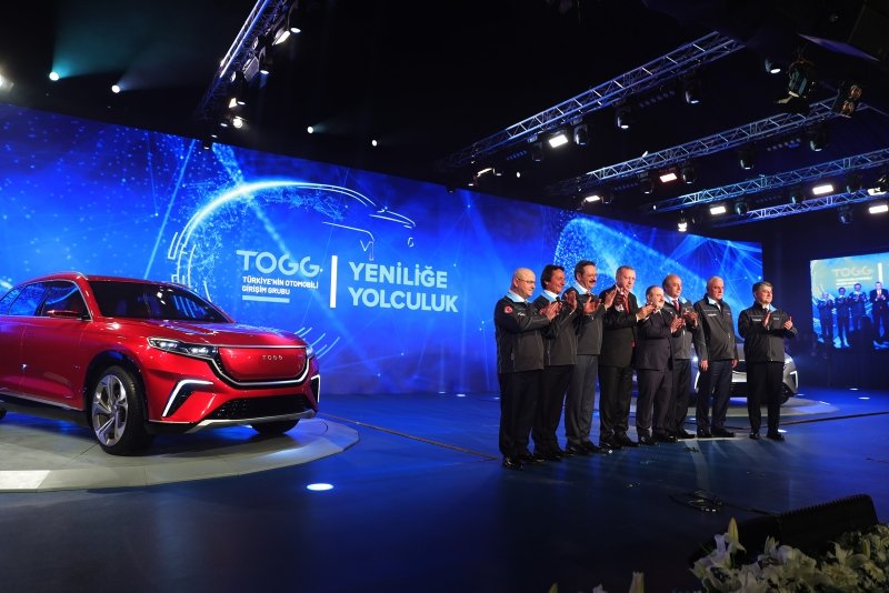 Yerli otomobil tanıtıldı